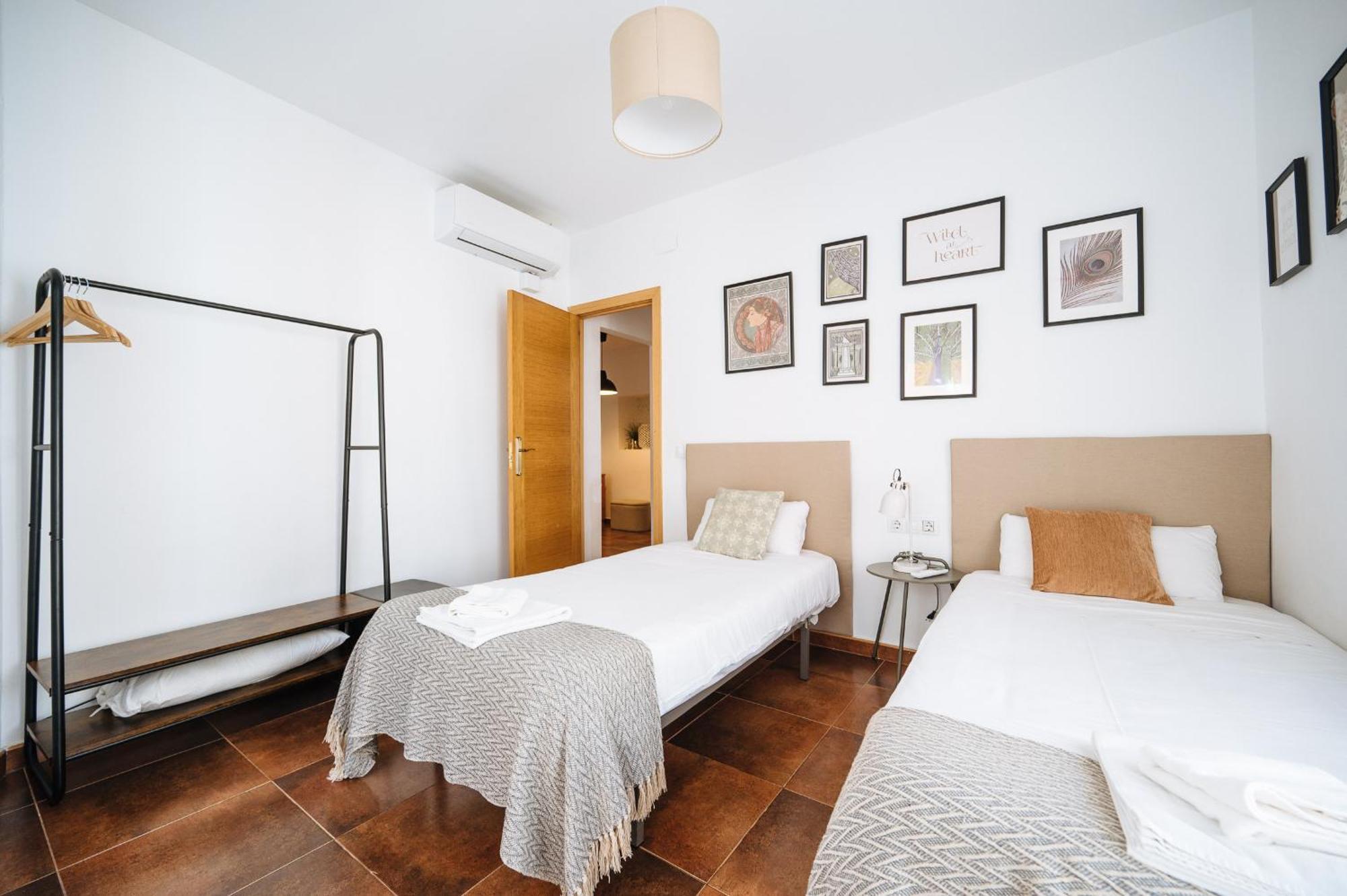 Homeyseville-Lovely Duplex At Santa Cruz 10 Pax, Parking Optional Εξωτερικό φωτογραφία
